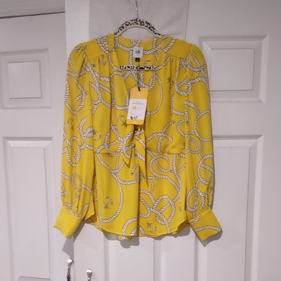 CAbi Tops - cabi 5707 Reef Knot Blouse size small NWT Stylist Sample